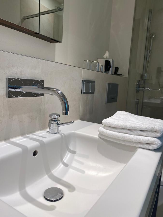 Hotel Eberhards Am Wasser Bietigheim-Bissingen Bagian luar foto